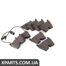 8E0698151Q VAG Комплект передніх гальмівних колодок