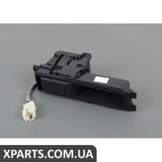 8E0863284D6PS VAG ЛОТОК