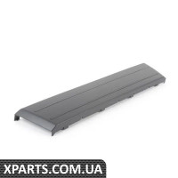 8R08072873FZ VAG Наповнювач передньої пластини - чорний