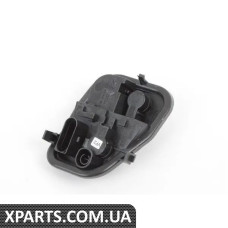 4F9945221B VAG Зовнішній тримач лампи - лівий