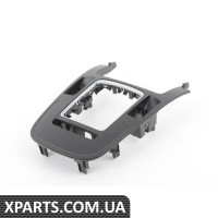 8K0864261V10 VAG ВСТАВЛЯТИ