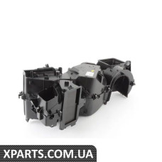 1J1820007 VAG Випарник кондиціонера - з корпусом