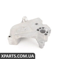 06A199207C VAG Кронштейн підвіски двигуна - правий