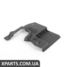 8V0825272 VAG Кришка днища - передня права