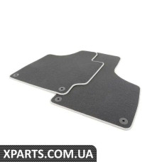 8J1863691FYEH VAG Комплект передніх килимових килимків - Soul (чорний)/сріблястий - (БІЛЬШ НЕ ПРОДАЄТЬСЯ)