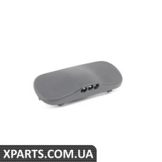 8R0955988B VAG Жиклер омивача вітрового скла - правий