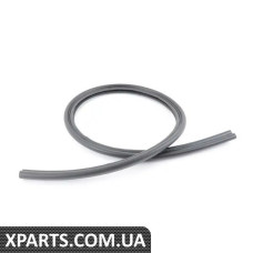 8P0823731B VAG Ущільнювач капота - передній