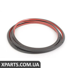 8K5839912Q VAG Ущільнювач задніх зовнішніх дверей - правий