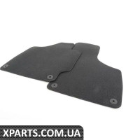 8J1863691FT05 VAG Комплект передніх килимків з килимовим покриттям - Soul (чорний)