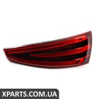8U0945094D VAG Верхний светодиодный задний фонарь — правый