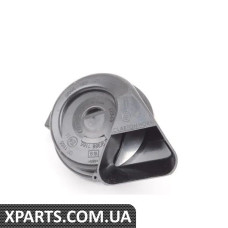 8K0951221 VAG Ріг - правий