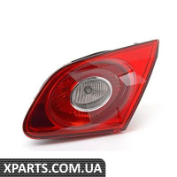 3C8945094F VAG Світлодіодний внутрішній задній ліхтар - правий