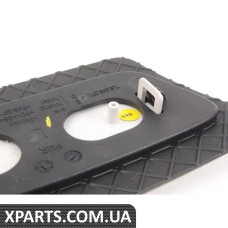 7L6945071E VAG Передній відбивач - лівий