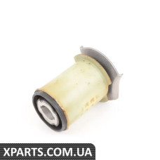 5Q0505145E VAG Втулка кріплення заднього підрамника