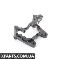 8J0615426D VAG Утримувач заднього супорта - правий