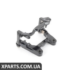 8J0615426D VAG Утримувач заднього супорта - правий