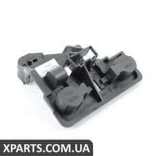 8K5945257C VAG Тримач лампи - лівий внутрішній