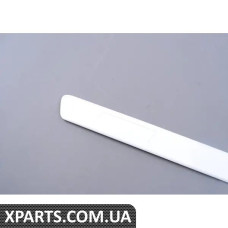 8E0853964BGRU VAG Молдинг задніх дверей - Ґрунтовка - Правий