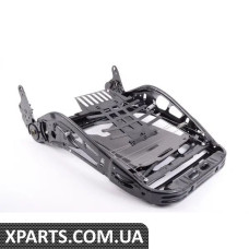 1J3881046MG VAG Каркас спинки - правий