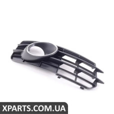 4G8807648A9B9 VAG Решітка переднього бампера - Satin Black - Right