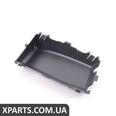 4F0807246A01C VAG Вставка решітки - Satin Black - праворуч