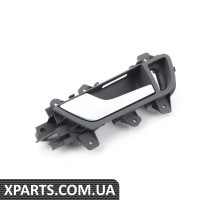 8K0837019G7PE VAG Внутрішня ручка дверей у зборі — Sabre (чорна) — ліва