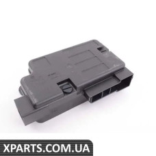 8E0937548 VAG ЗАПЕРЕЖНИК.