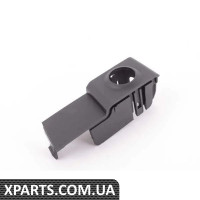 8V5919267B3FZ VAG Кронштейн переднього внутрішнього датчика паркування - чорний - лівий
