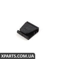 8D0867299 VAG Затиск для дверної панелі - Ціна вказана за штуку - (БІЛЬШЕ НЕДОСТУПНО)